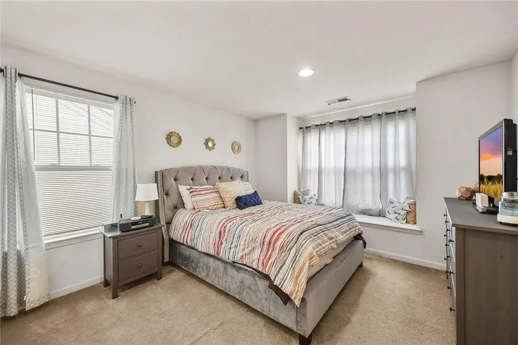 16 Cobblestone Lane Middletown NY 10940
