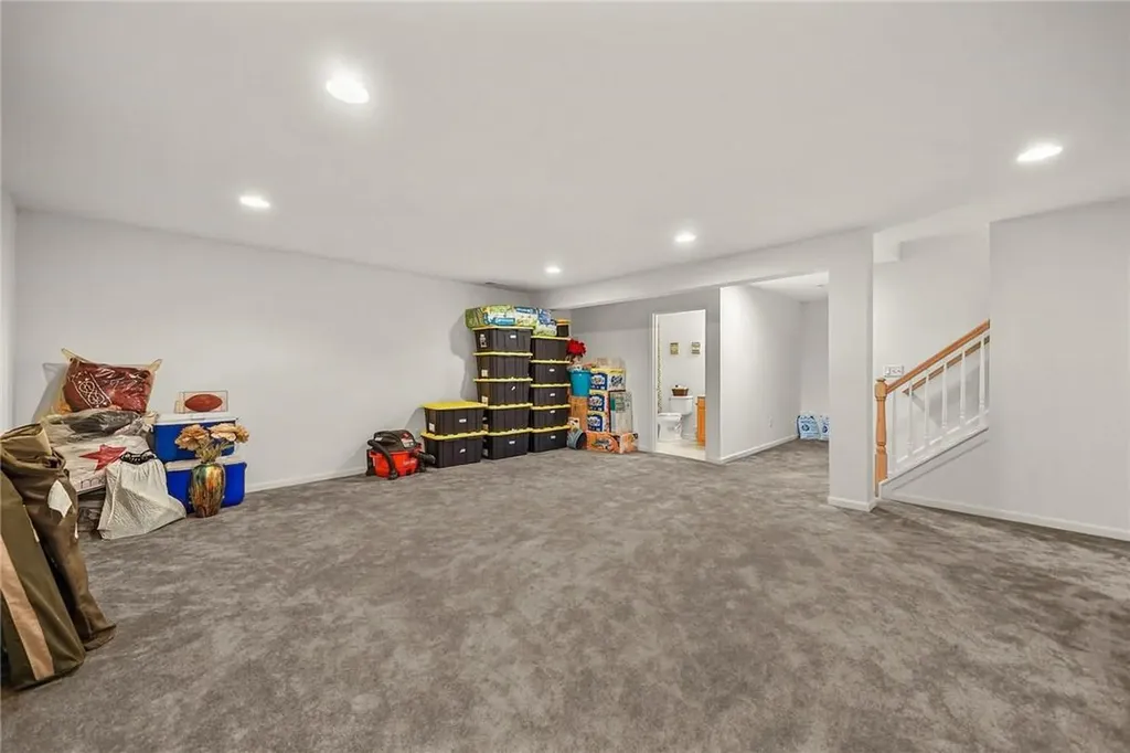 16 Cobblestone Lane Middletown NY 10940
