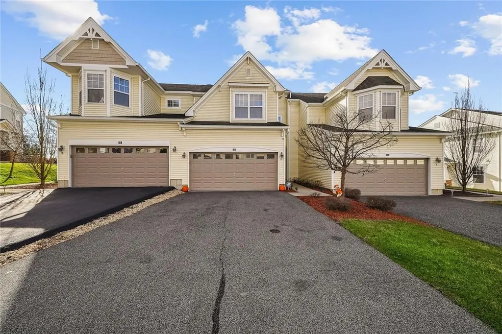 16 Cobblestone Lane Middletown NY 10940