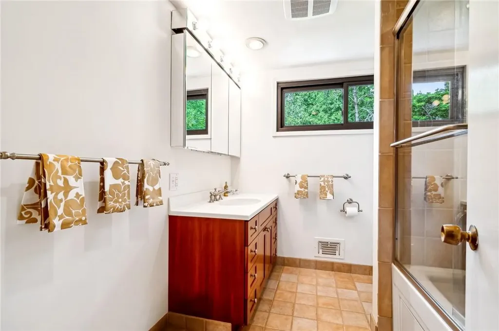 5 Tavano Road Ossining NY 10562