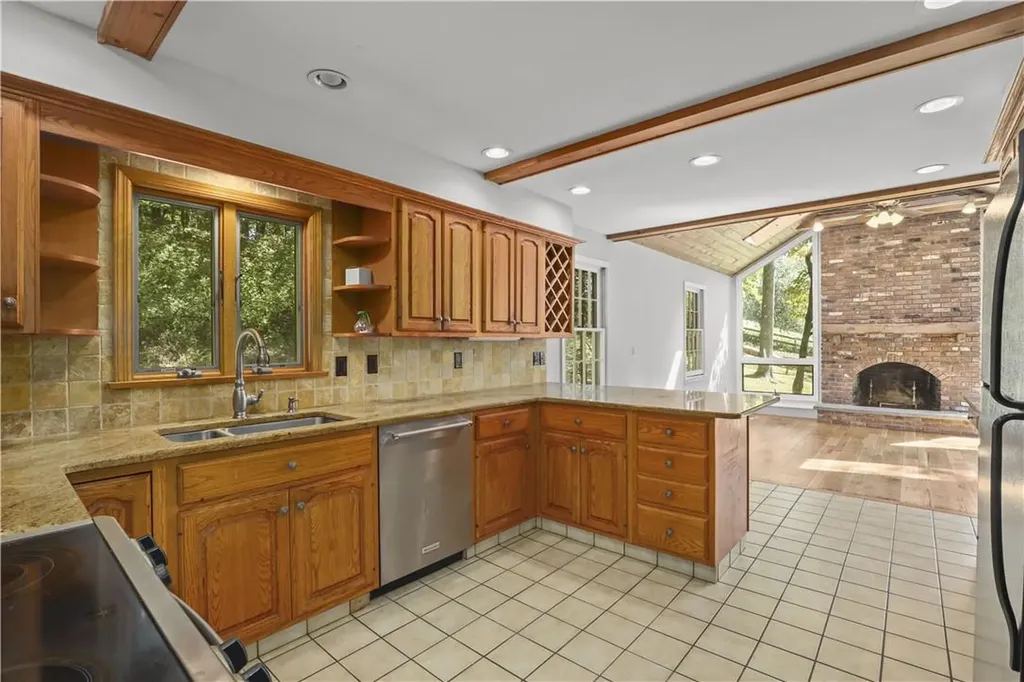 16 Longview Road South Salem NY 10590