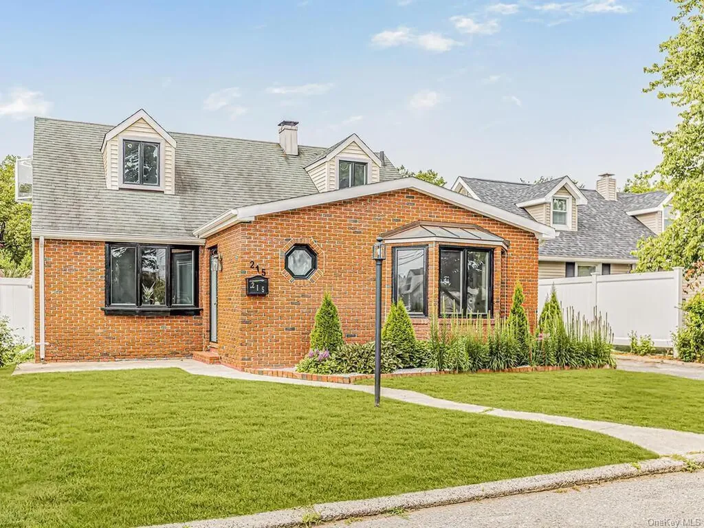 215 Croydon Road Yonkers NY 10710