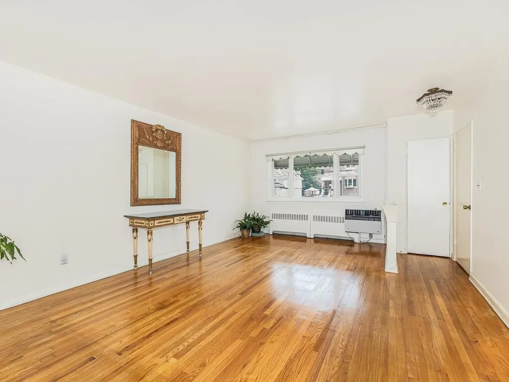 839 Swinton Avenue Bronx NY 10465