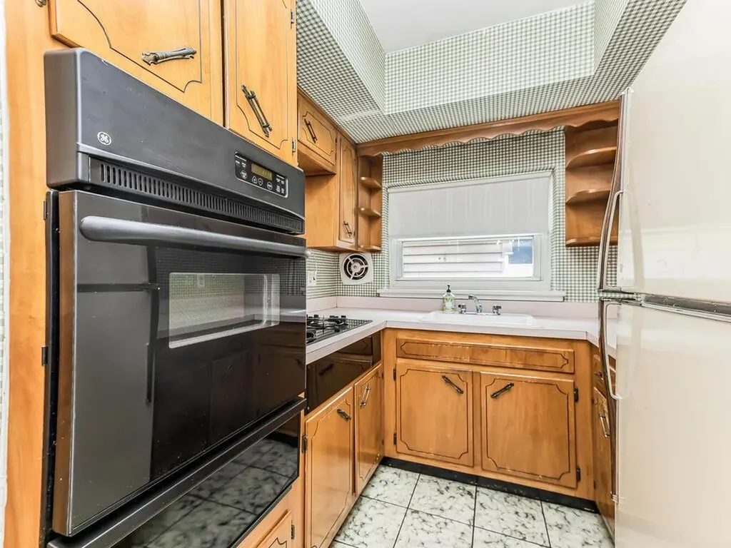 839 Swinton Avenue Bronx NY 10465