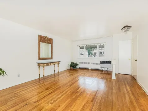 839 Swinton Avenue Bronx NY 10465