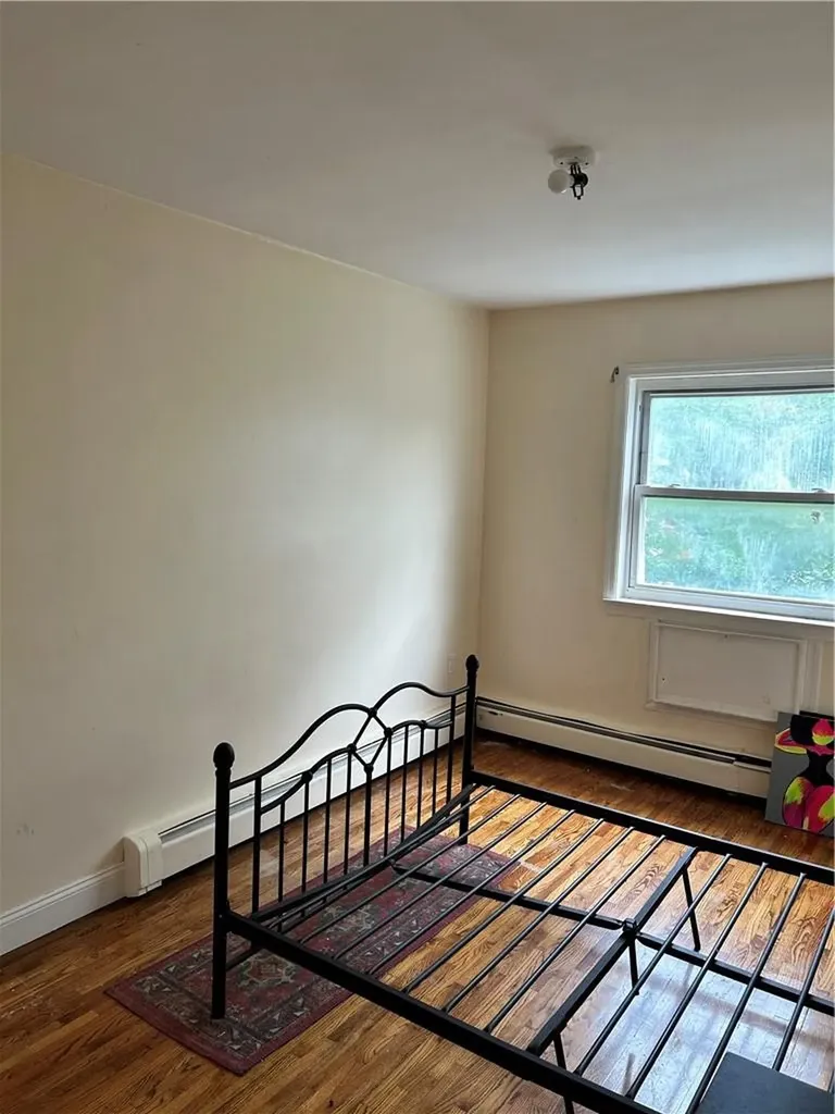 3512 Grace Avenue Bronx NY 10466