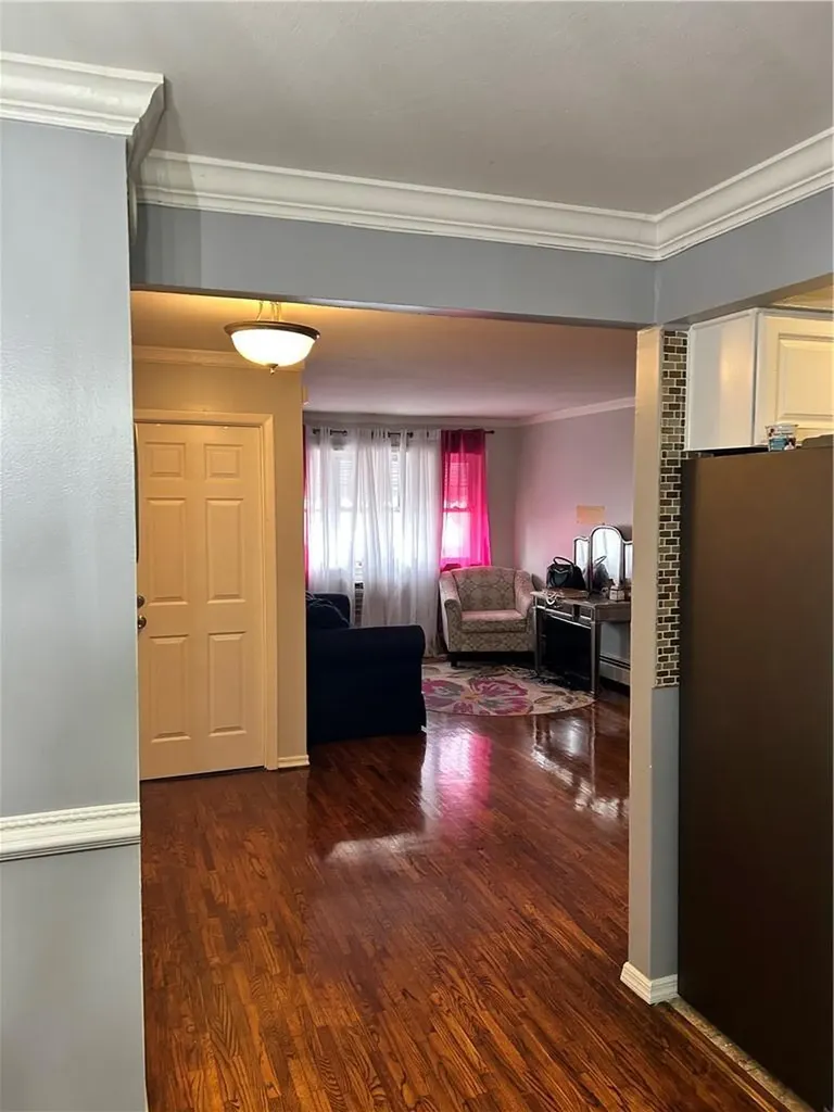 3512 Grace Avenue Bronx NY 10466