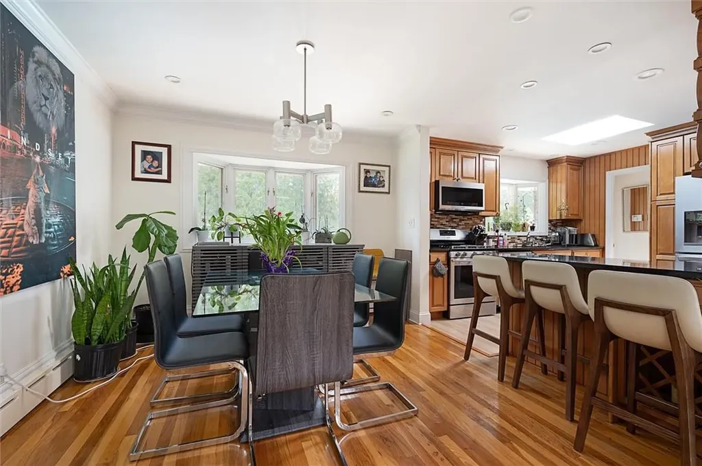 200 Willets Lane Jericho NY 11753