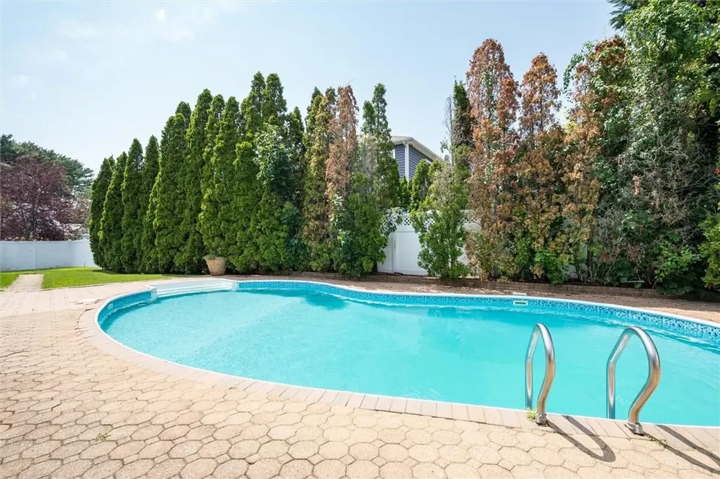 200 Willets Lane Jericho NY 11753
