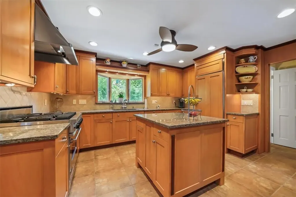 346 Shawangunk Road Middletown NY 10940