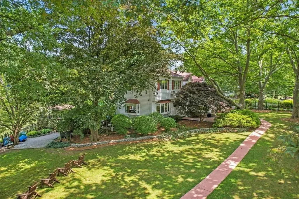 346 Shawangunk Road Middletown NY 10940