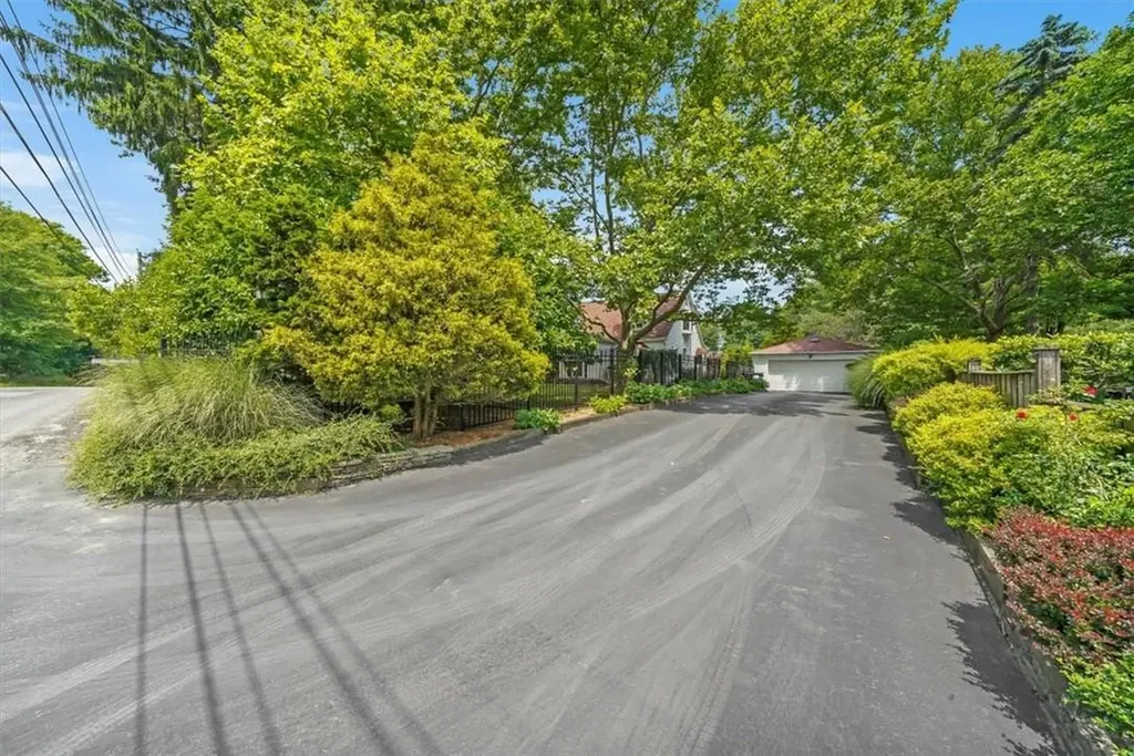 346 Shawangunk Road Middletown NY 10940