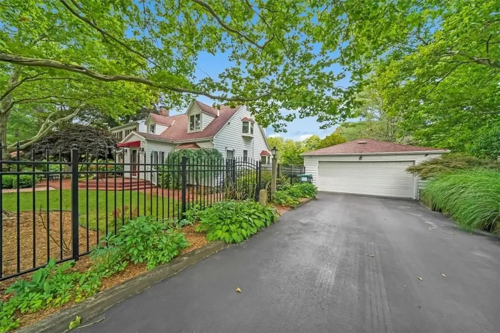 346 Shawangunk Road Middletown NY 10940