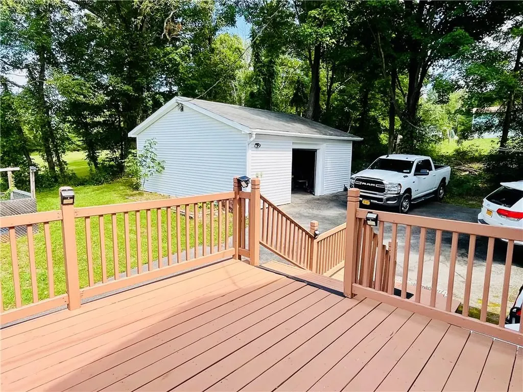 674 Dosen Road Middletown NY 10940