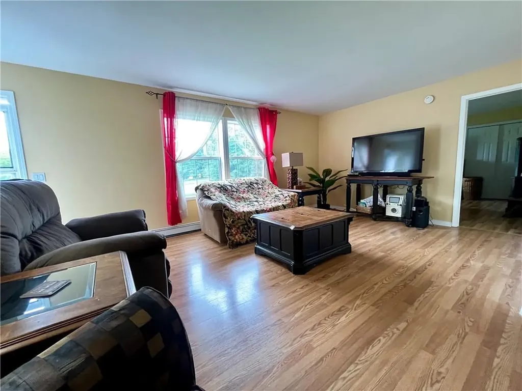 674 Dosen Road Middletown NY 10940