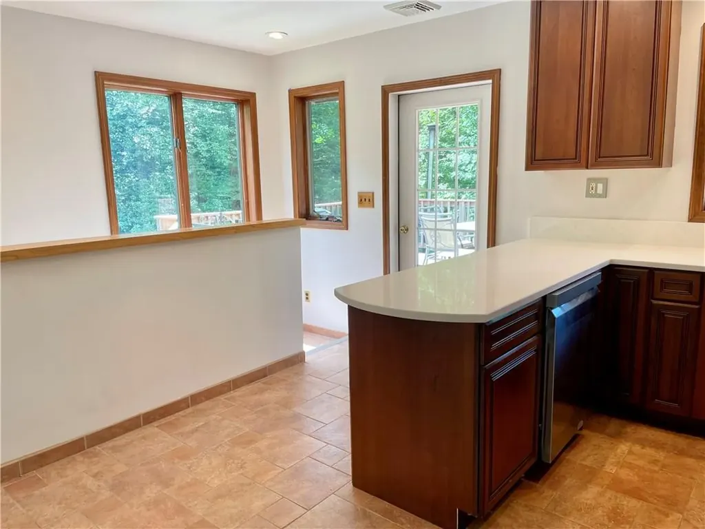 15 Rocky Mountain Way Holmes NY 12531