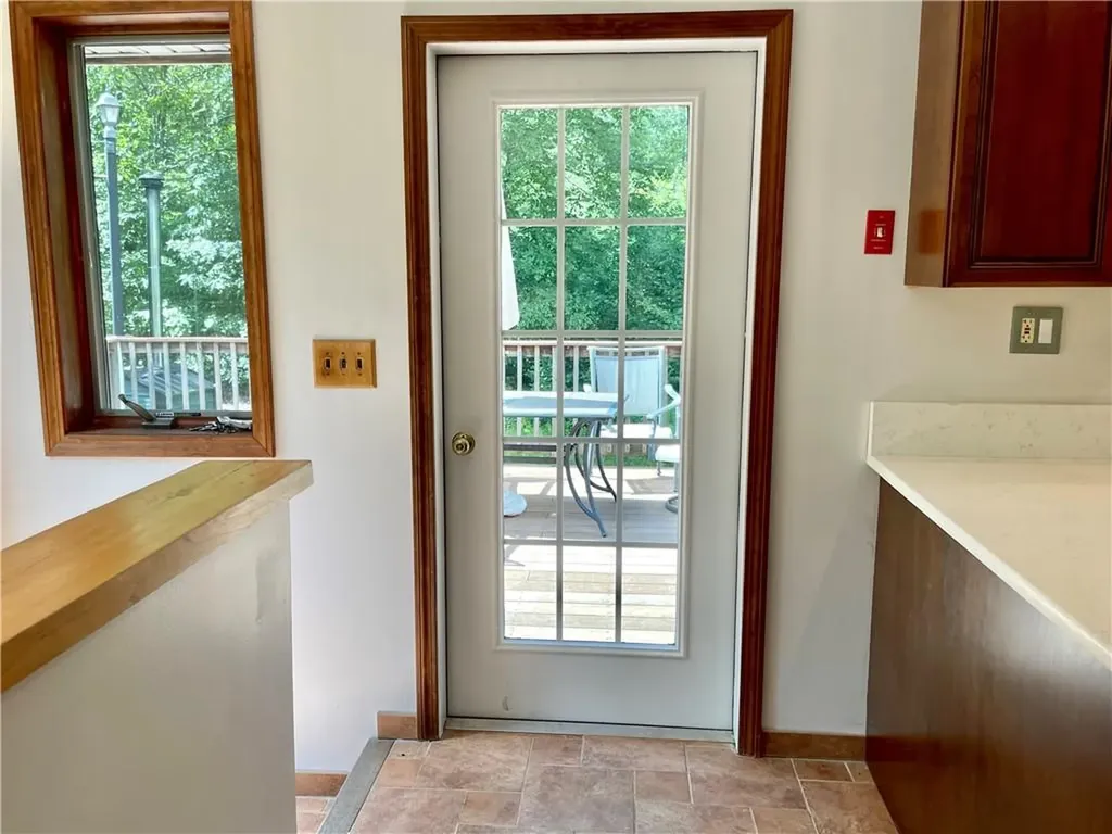 15 Rocky Mountain Way Holmes NY 12531