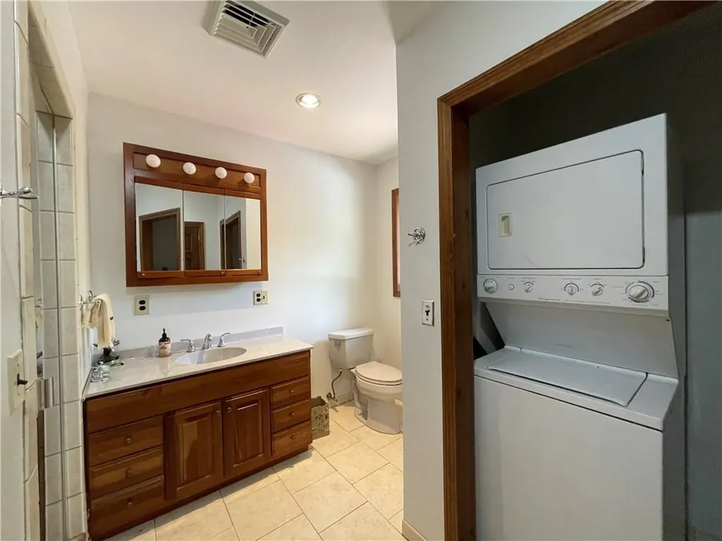 15 Rocky Mountain Way Holmes NY 12531