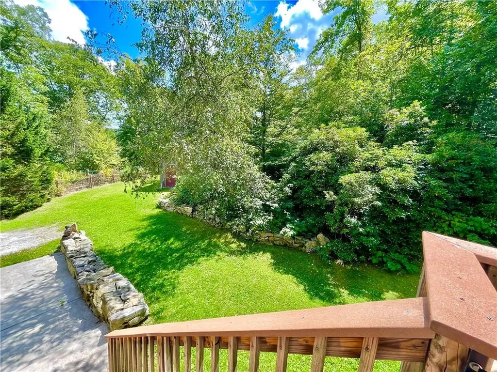 15 Rocky Mountain Way Holmes NY 12531
