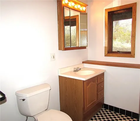 15 Rocky Mountain Way Holmes NY 12531