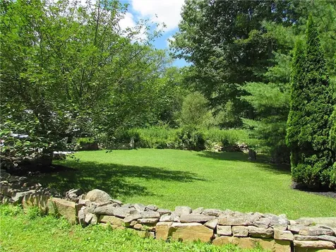 15 Rocky Mountain Way Holmes NY 12531