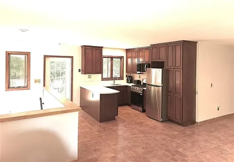 15 Rocky Mountain Way Holmes NY 12531