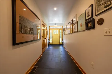 49 Mountain View Road Rhinebeck NY 12572