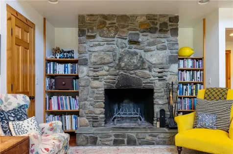 49 Mountain View Road Rhinebeck NY 12572