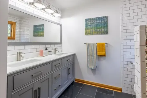 49 Mountain View Road Rhinebeck NY 12572