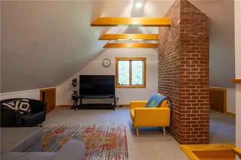 49 Mountain View Road Rhinebeck NY 12572