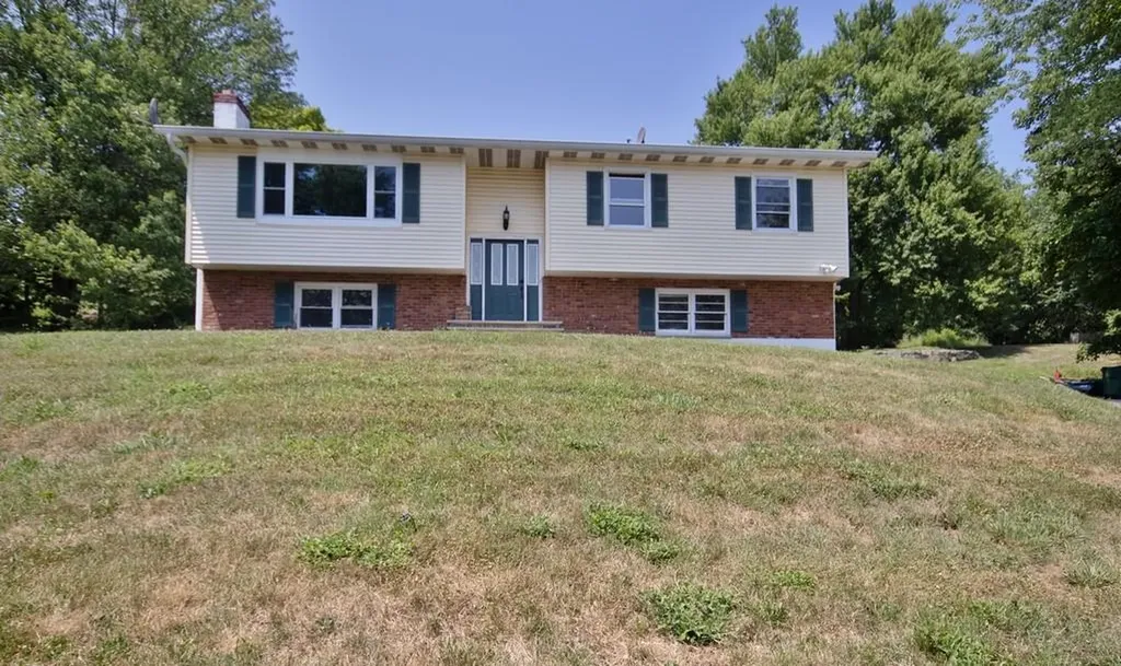 21 Penn Street Fishkill NY 12524