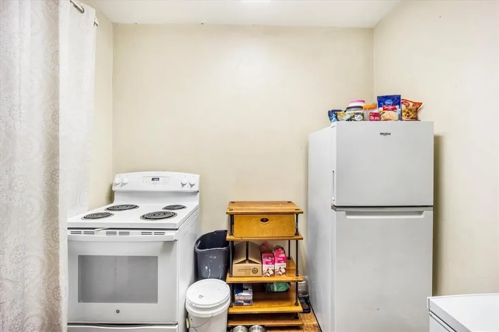 15 Virginia Avenue Poughkeepsie NY 12601
