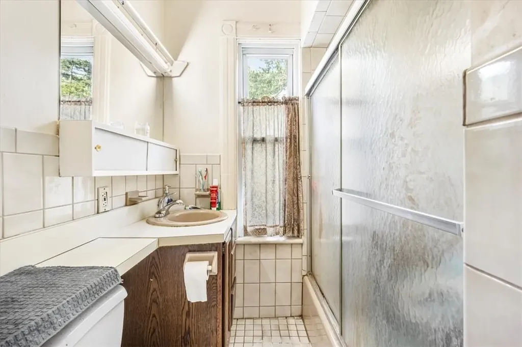 15 Virginia Avenue Poughkeepsie NY 12601