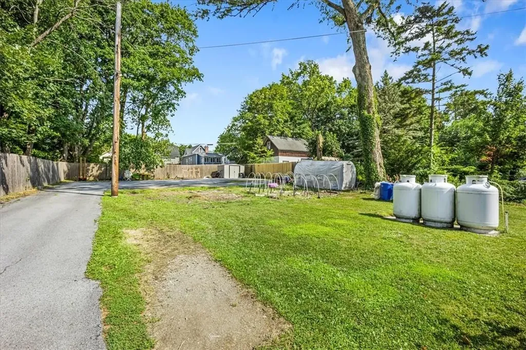 15 Virginia Avenue Poughkeepsie NY 12601