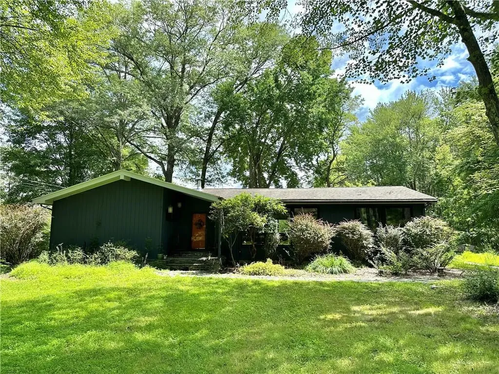1201 Albany Post Road Gardiner NY 12525