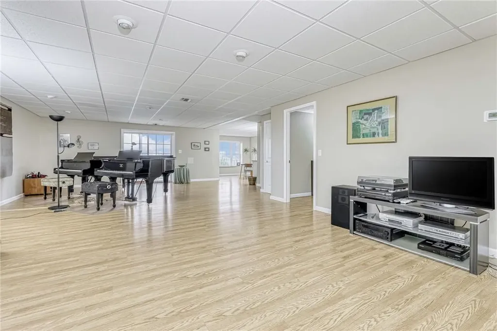 58 Pinehurst Circle Monroe NY 10950