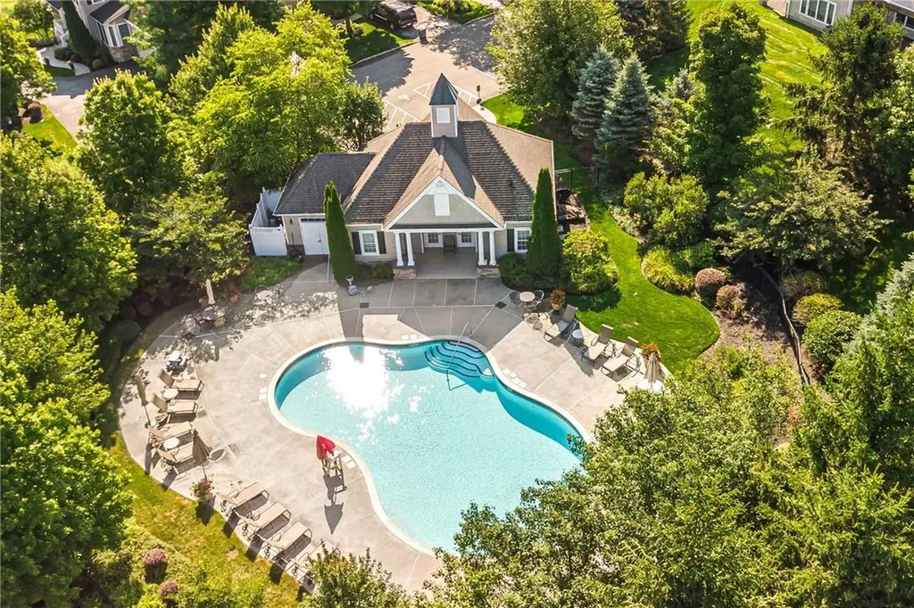58 Pinehurst Circle Monroe NY 10950
