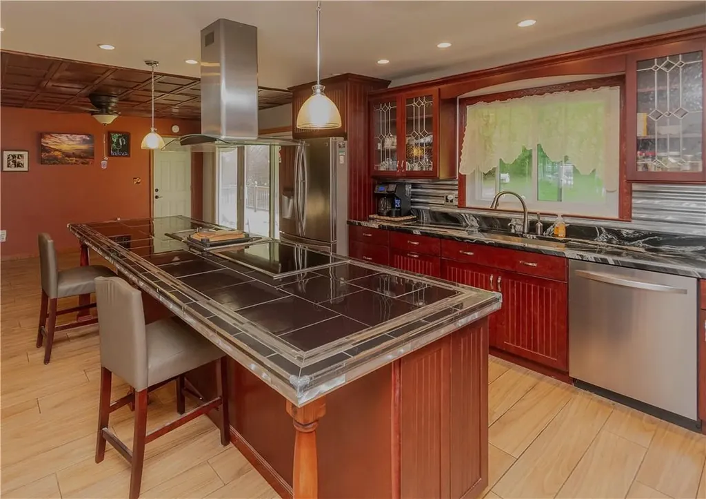 51 Berea Road Walden NY 12586