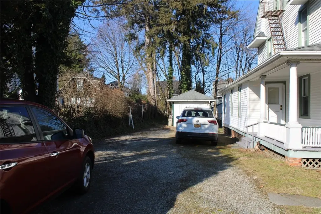 12 Lenox Avenue White Plains NY 10603