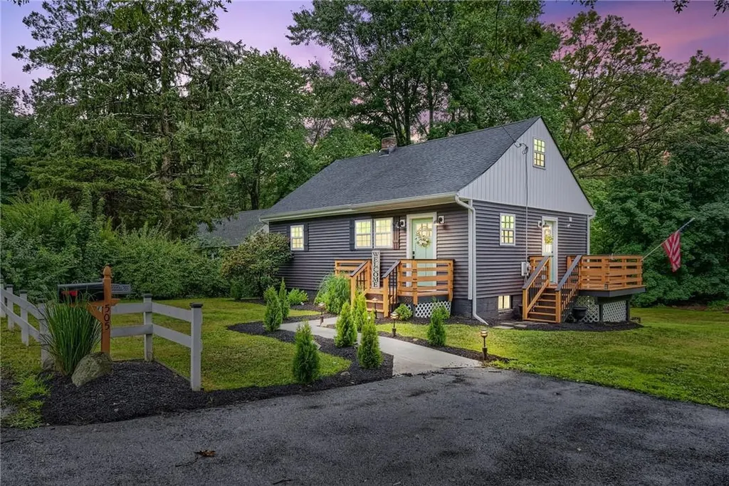 505 Circle Lane Newburgh NY 12550