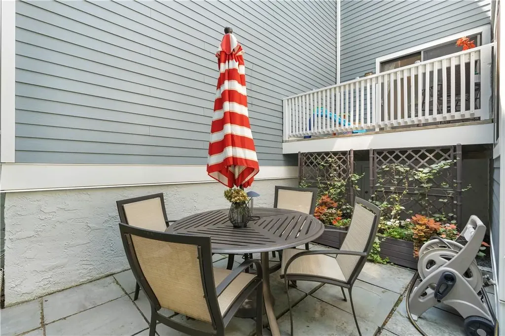 24 Westwood Circle Irvington NY 10533