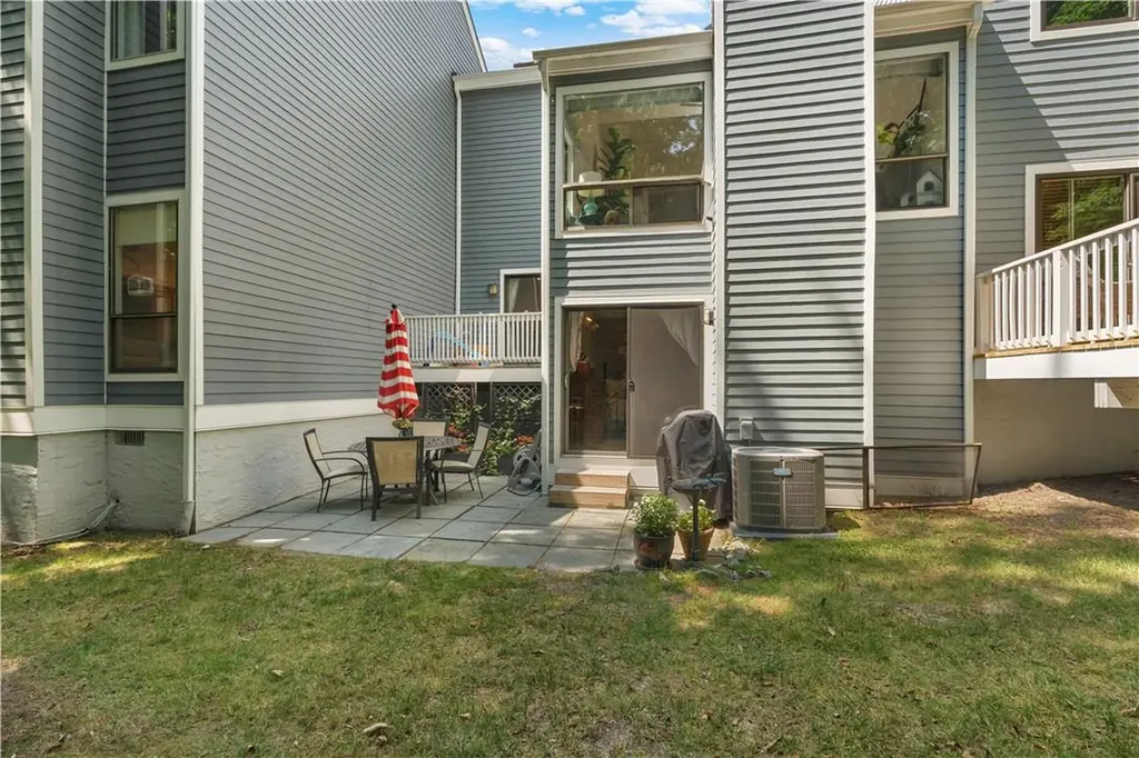 24 Westwood Circle Irvington NY 10533