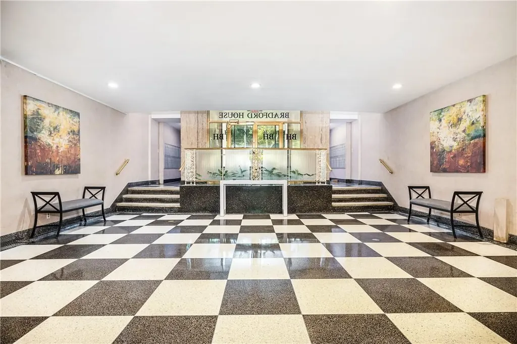16 N Broadway White Plains NY 10601