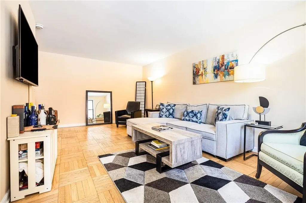 16 N Broadway White Plains NY 10601