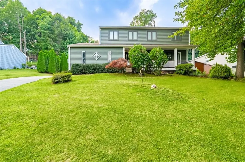 14 Pelham Avenue Nanuet NY 10954