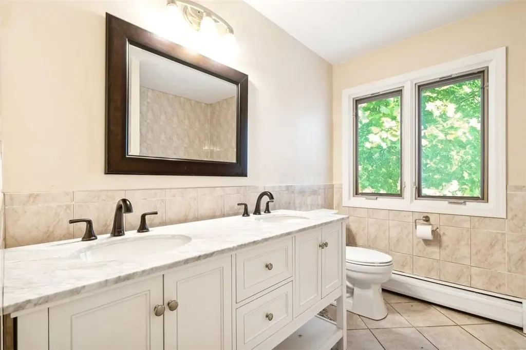 14 Pelham Avenue Nanuet NY 10954