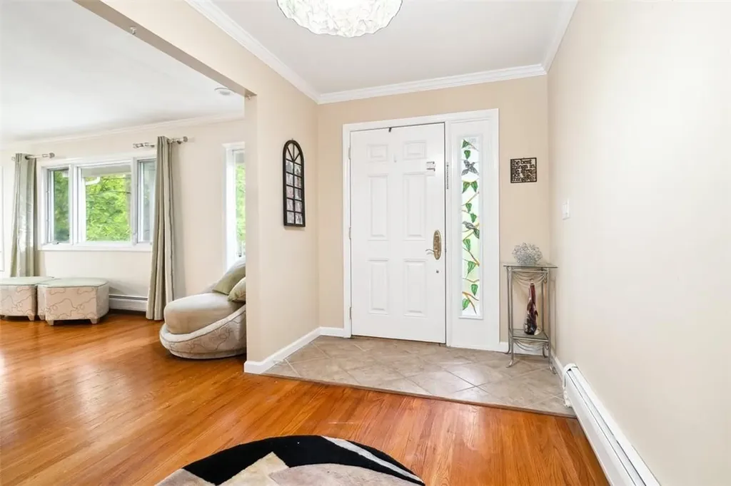 14 Pelham Avenue Nanuet NY 10954