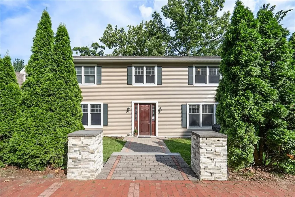 96 Edgemont Road Scarsdale NY 10583