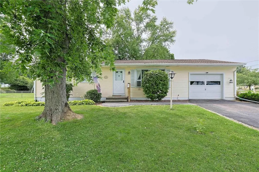 51 S Gate Drive Poughkeepsie NY 12601