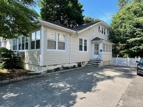 625 Lorraine Street Mamaroneck NY 10543